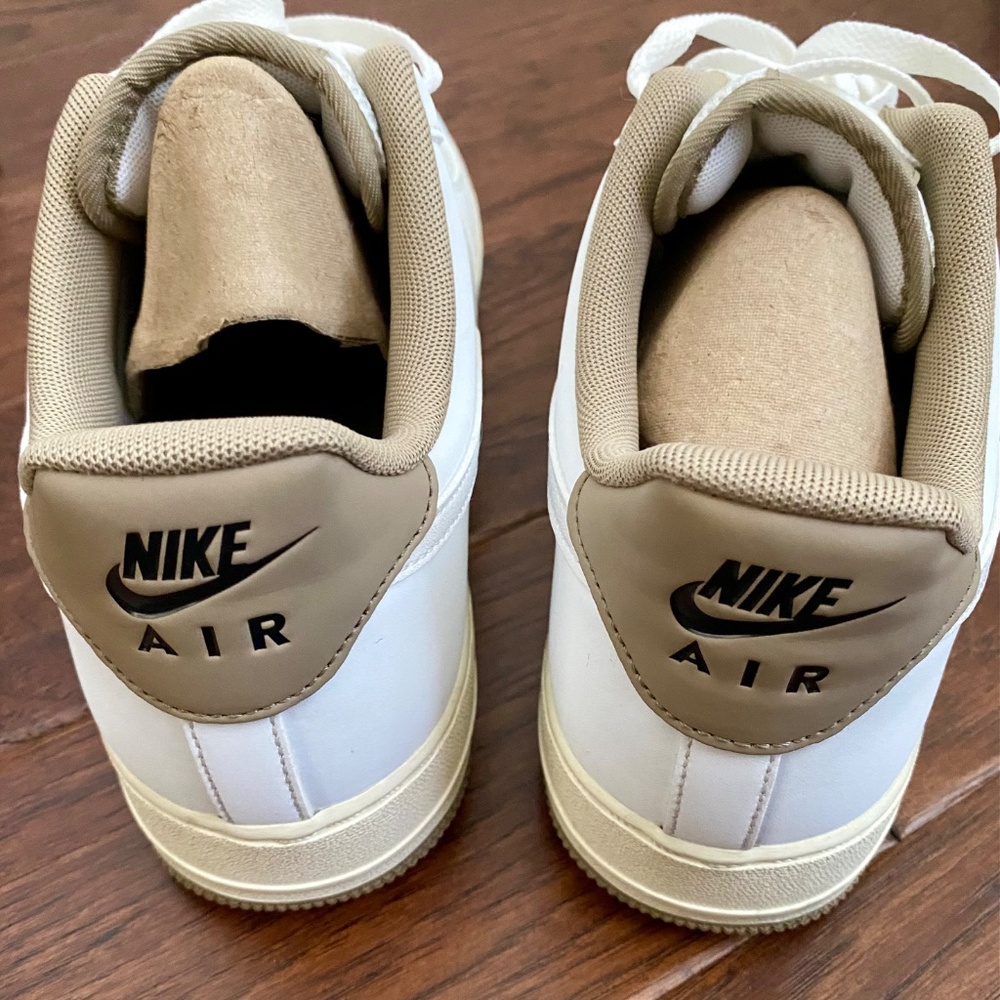 Nike Air Force 1 '07 Pro-Tech WP Phantom-Summit White Size 11 Super clean, EUC